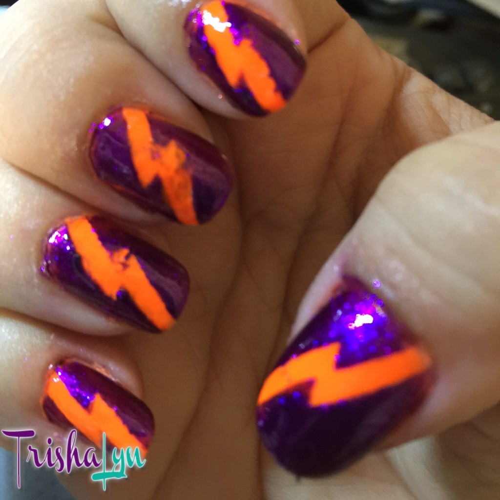 Lightning Bolt Manicure using NailVinyls